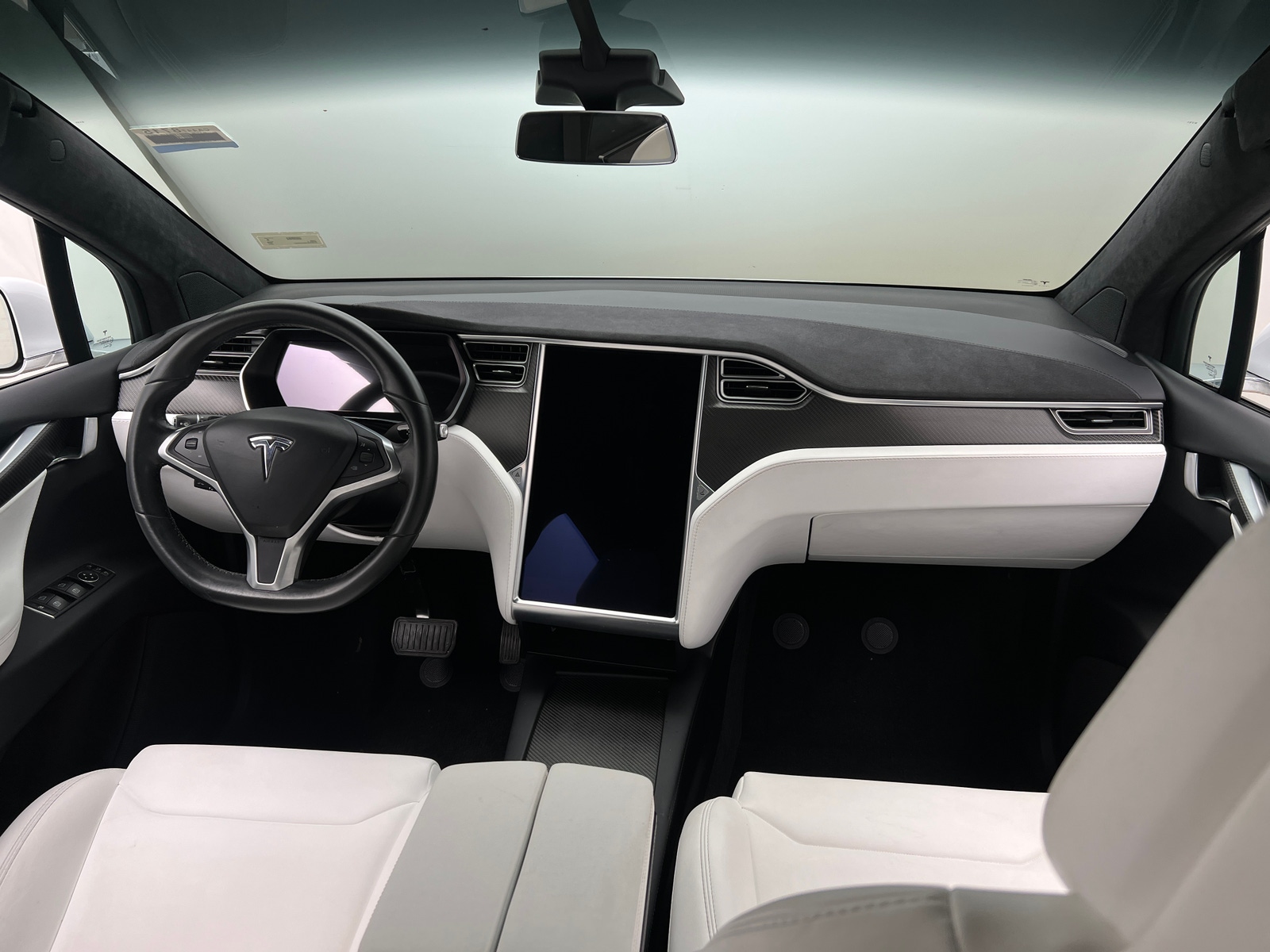 Thumbnail: 2017 Tesla Model X - 2