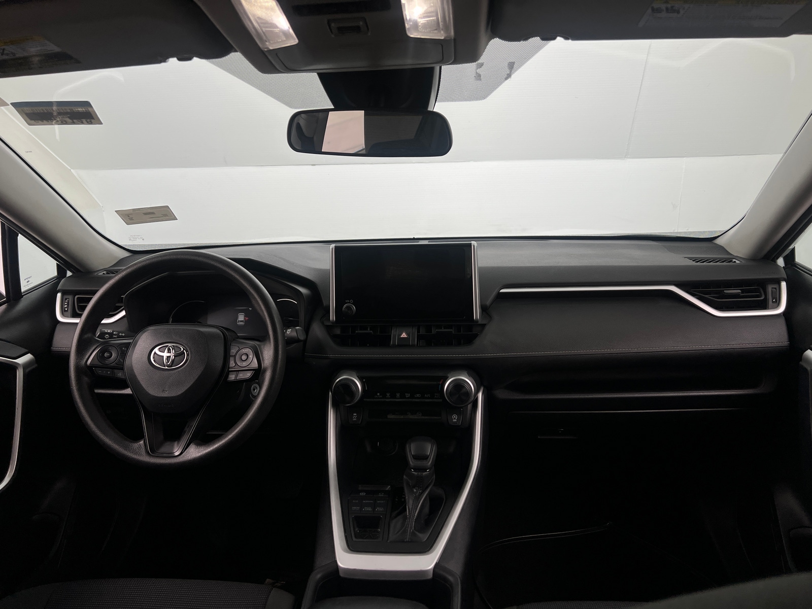 Thumbnail: 2024 Toyota RAV4 - 3