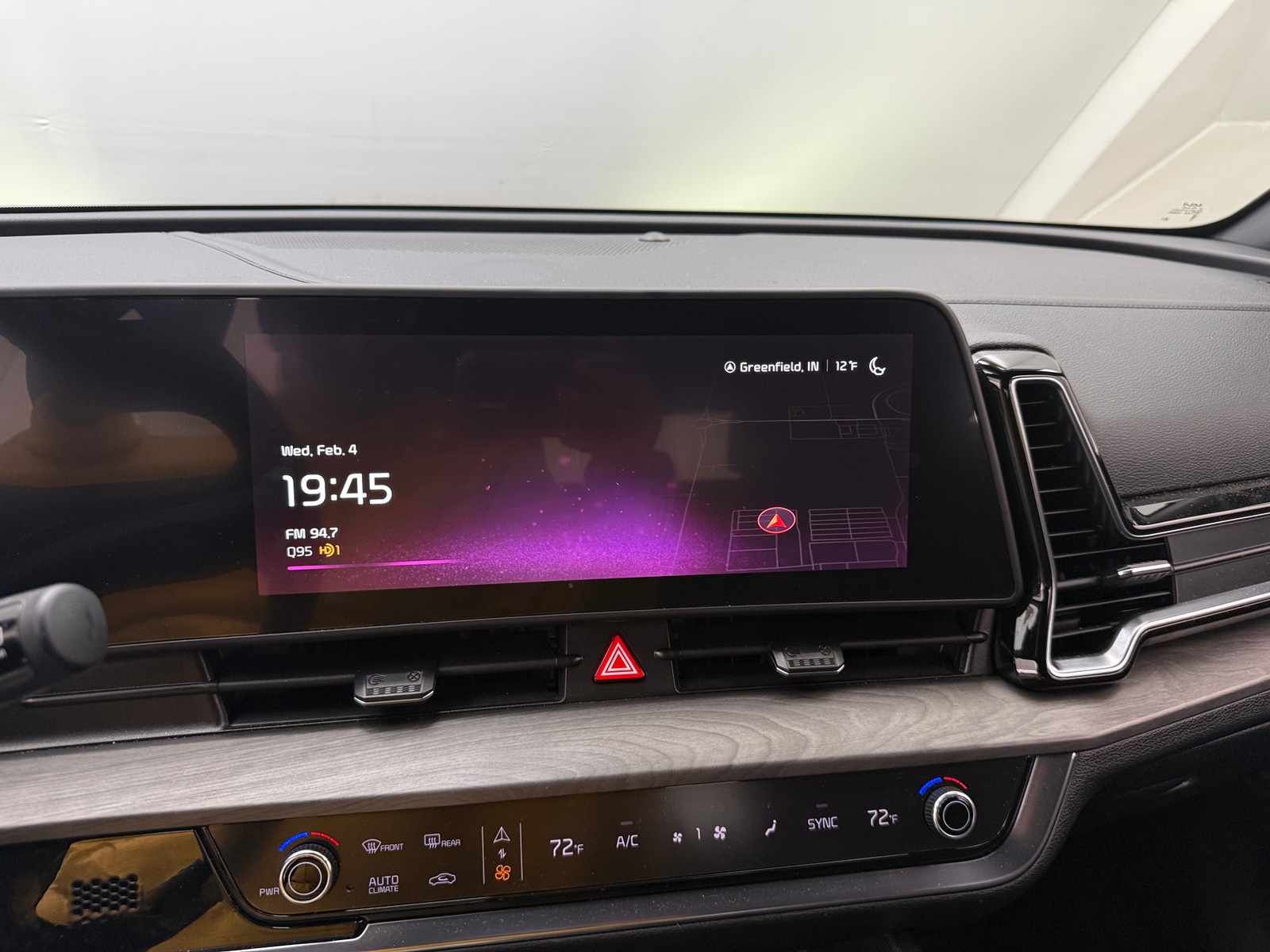 Thumbnail: 2023 Kia Sportage - 3