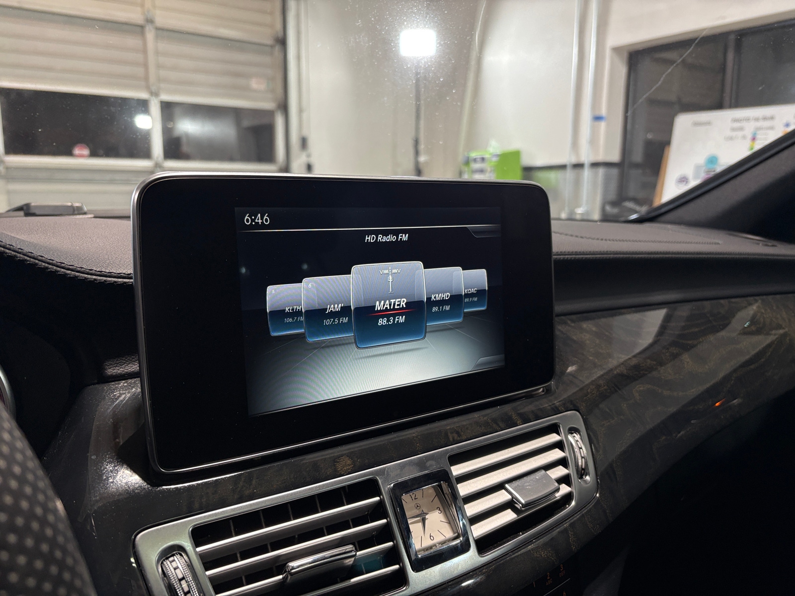 Thumbnail: 2016 Mercedes-Benz CLS - 3