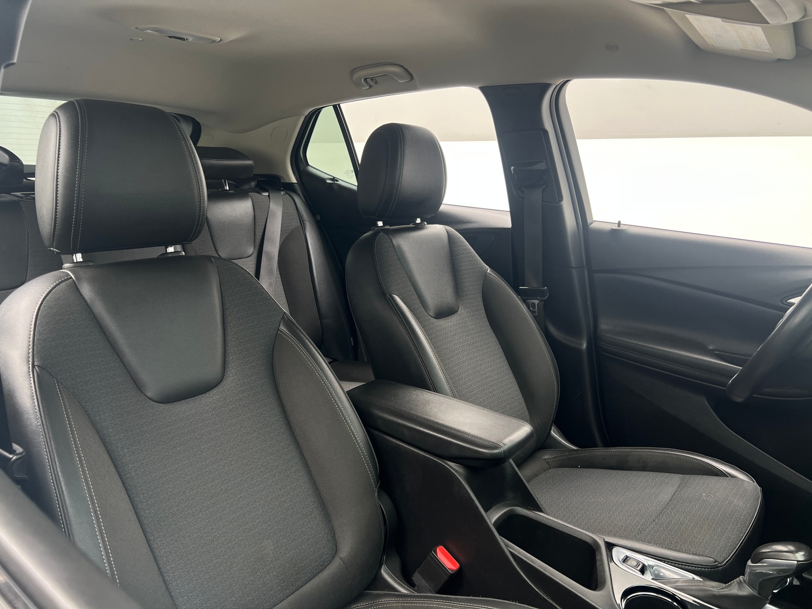 Thumbnail: 2020 Buick Encore GX - 2