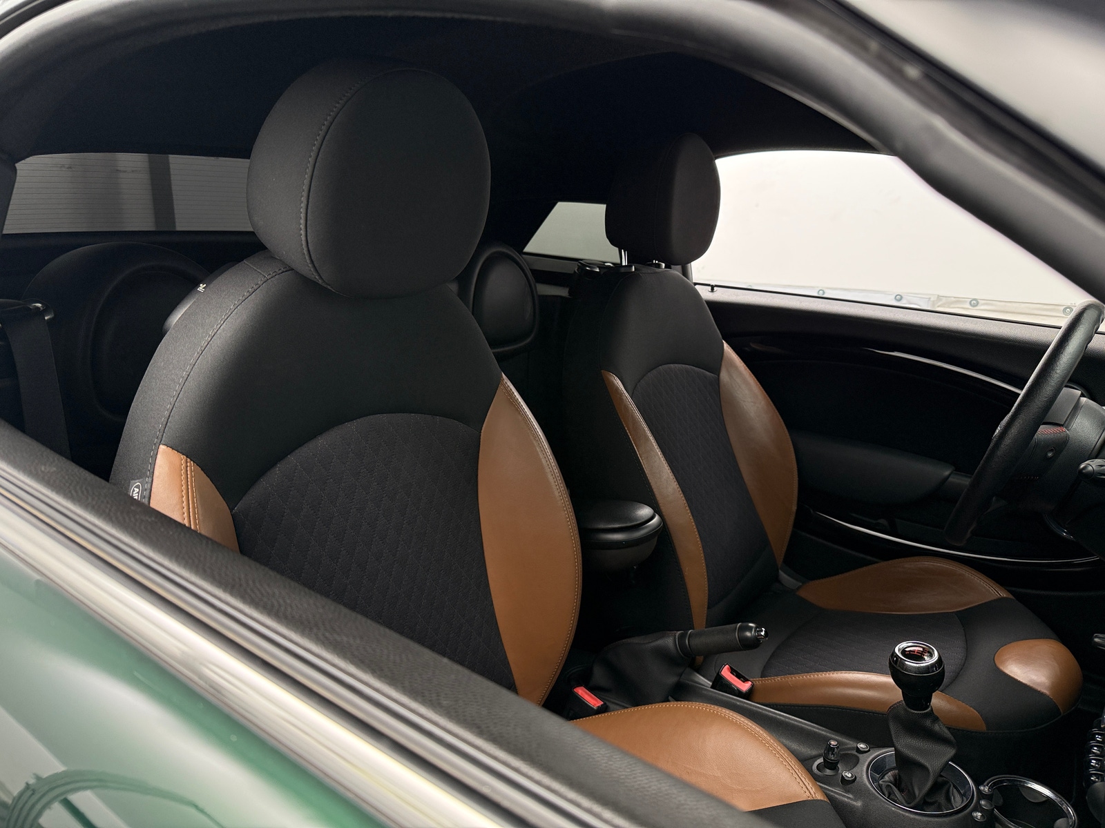 Thumbnail: 2012 MINI Cooper Coupe - 2