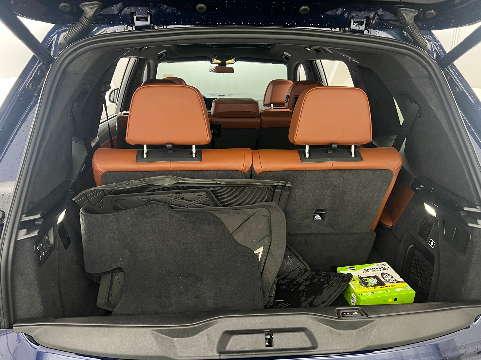 Thumbnail: 2021 BMW X7 - 6