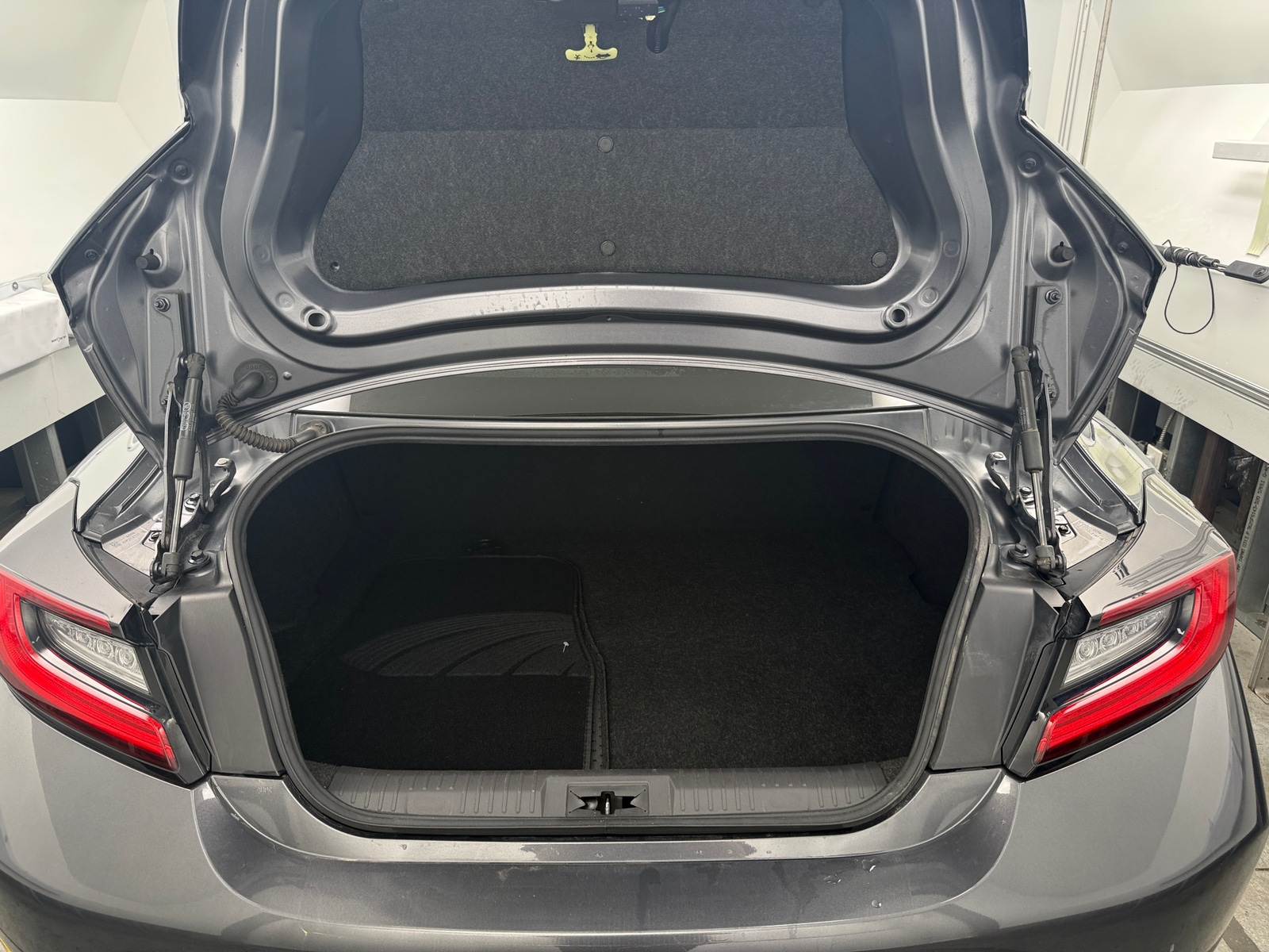 Thumbnail: 2023 Toyota GR86 - 5