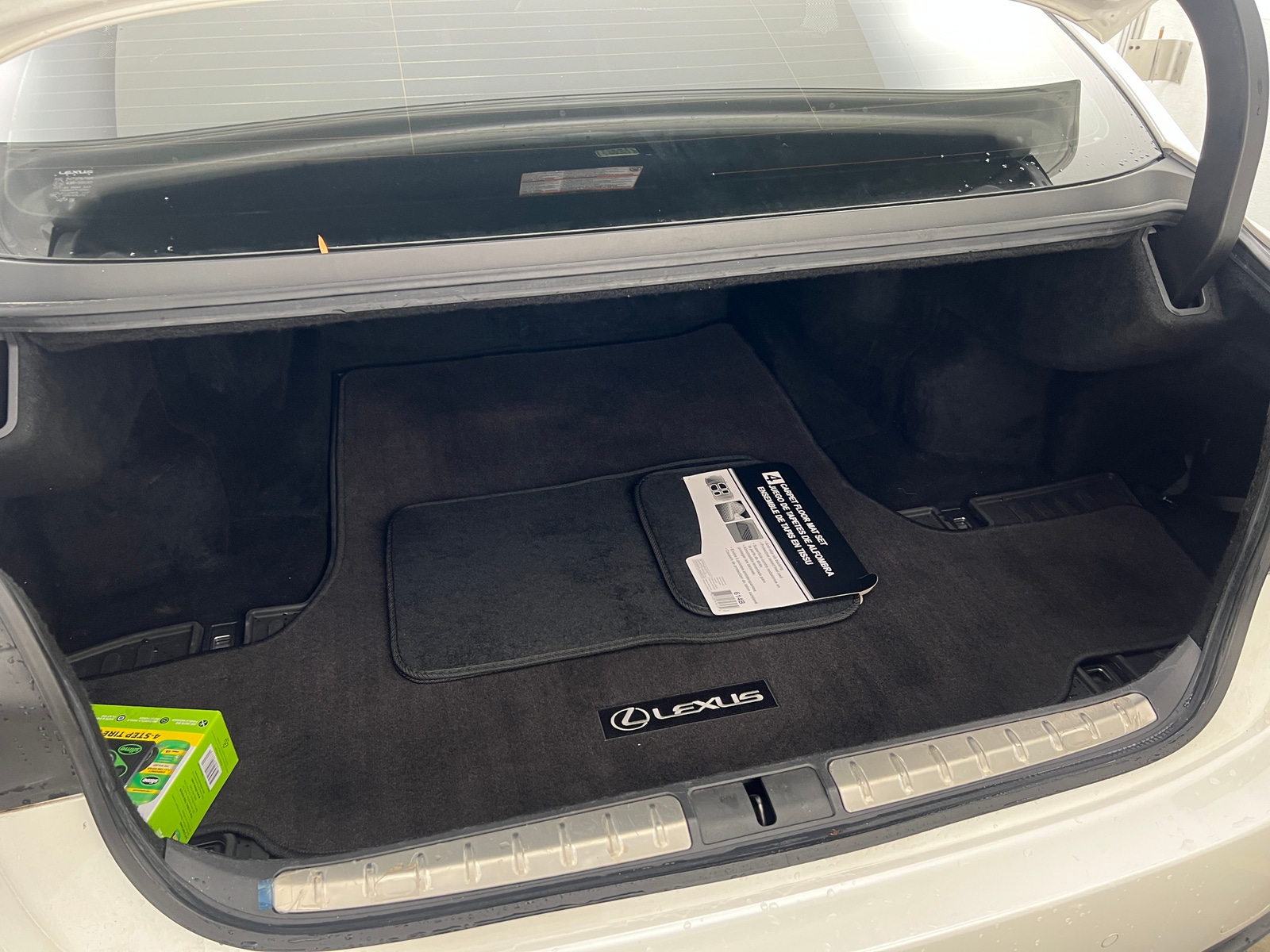 Thumbnail: 2021 Lexus LS - 6