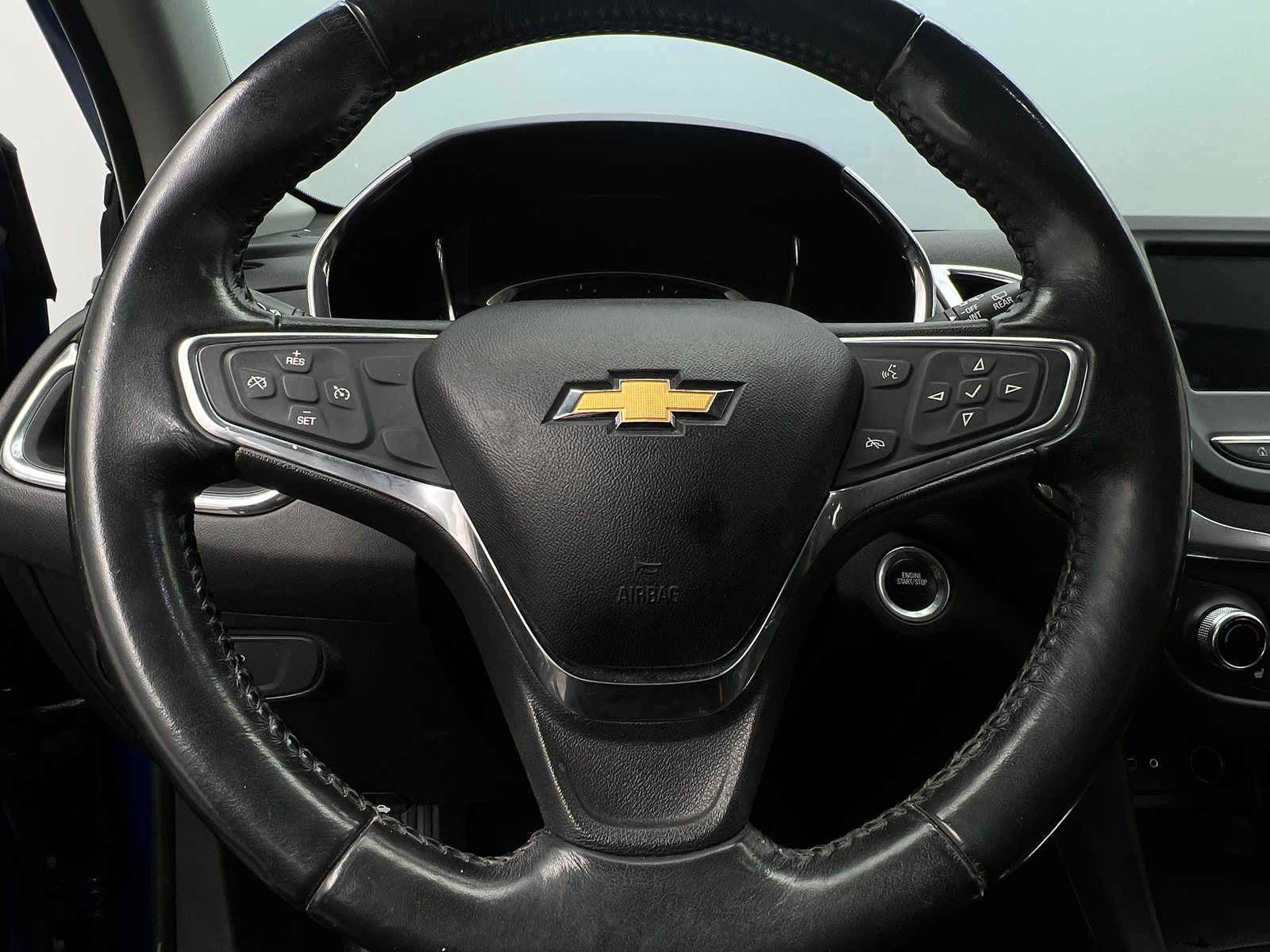 Thumbnail: 2019 Chevrolet Equinox - 5