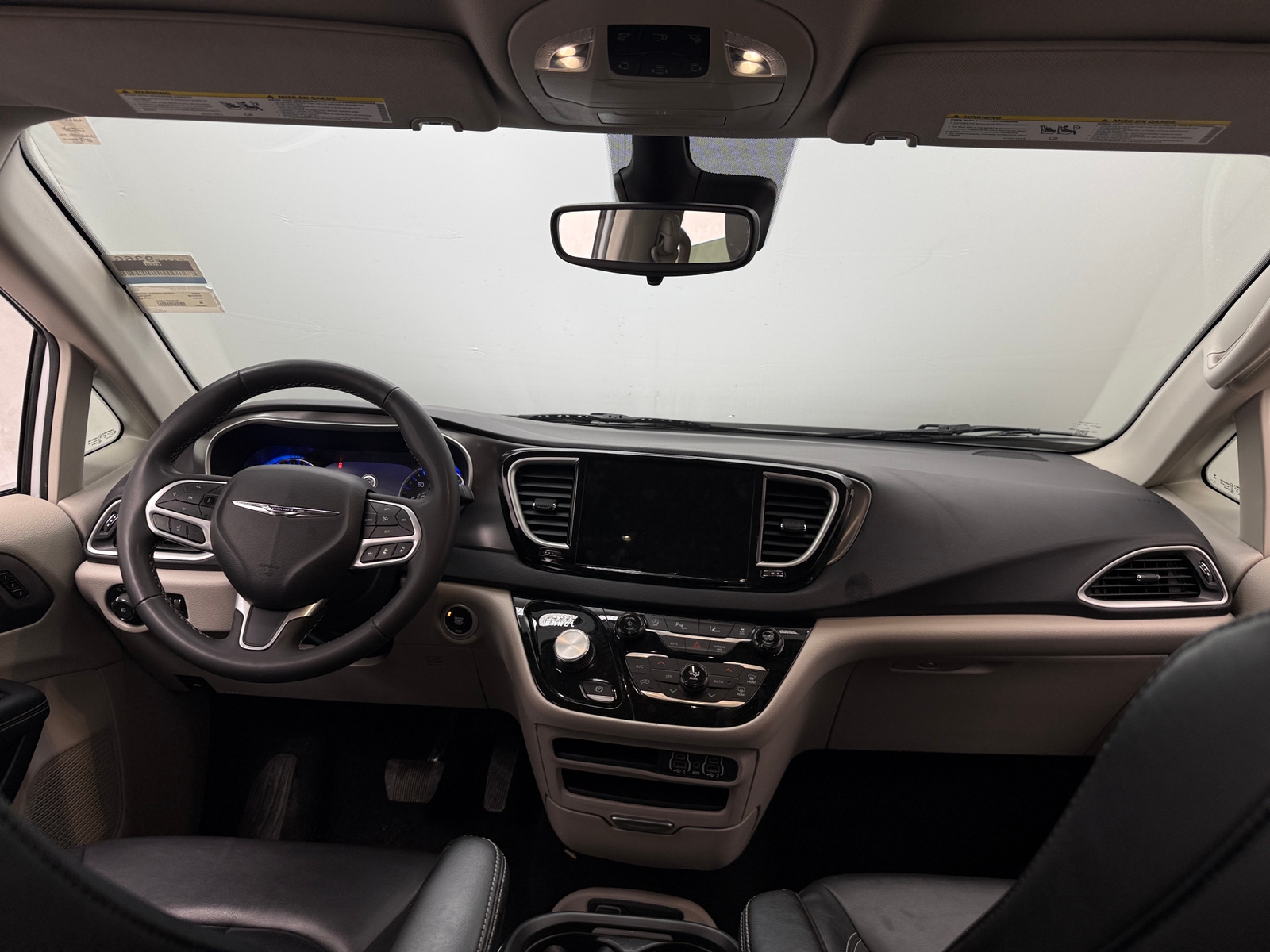 Thumbnail: 2024 Chrysler Pacifica - 2