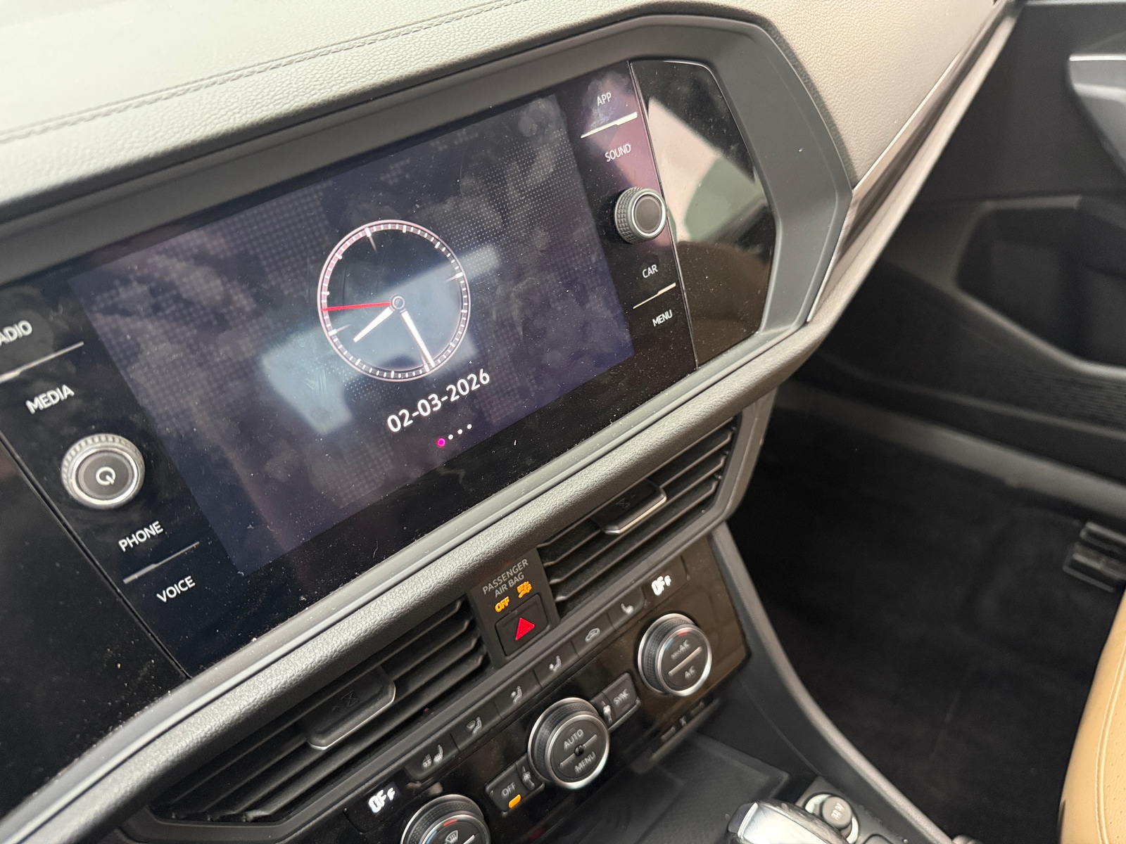 Thumbnail: 2021 Volkswagen Jetta - 3