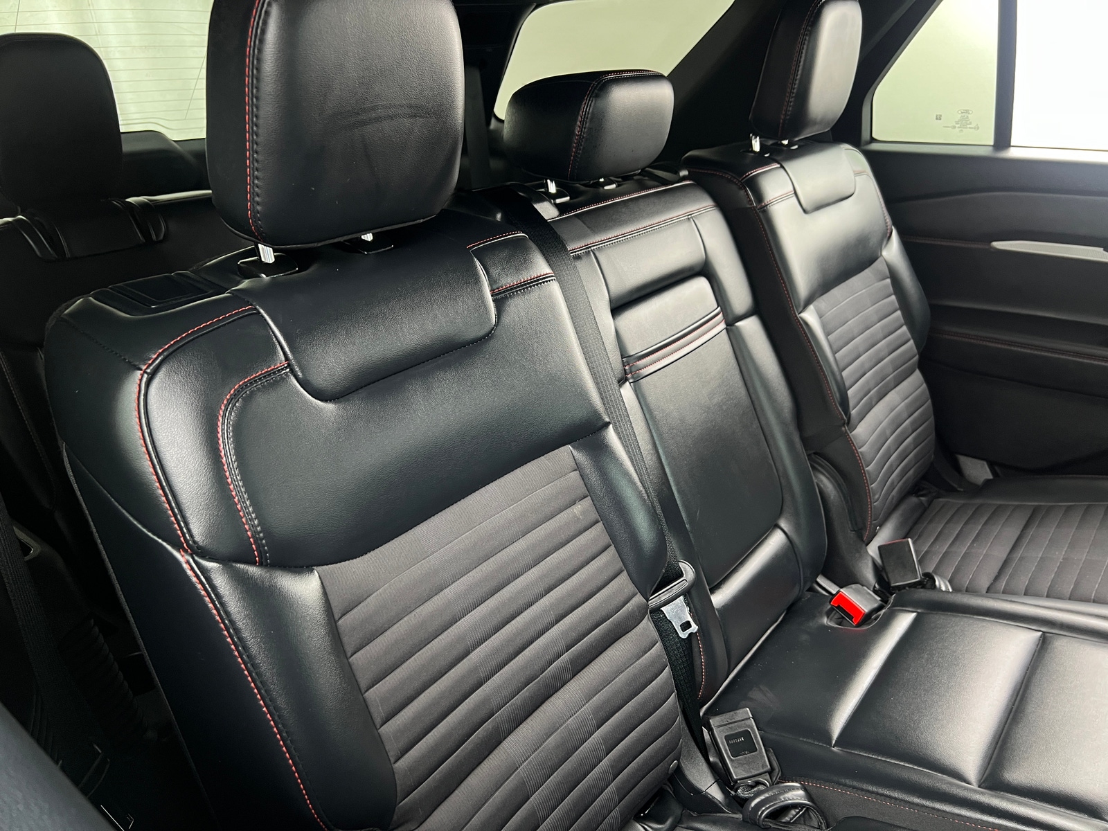 Thumbnail: 2025 Ford Explorer - 5