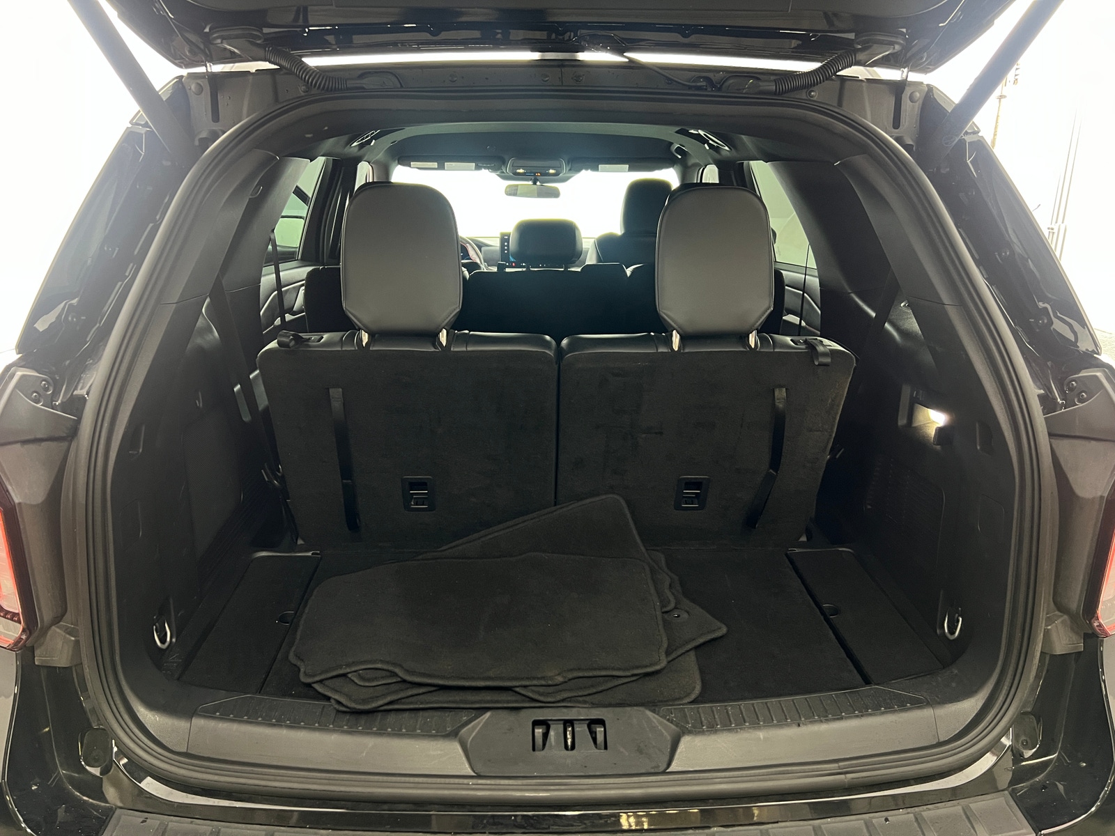 Thumbnail: 2025 Ford Explorer - 6