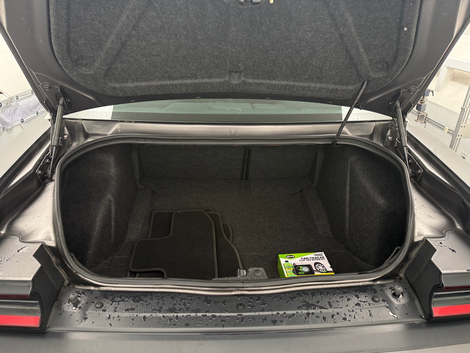 Thumbnail: 2018 Dodge Challenger - 5