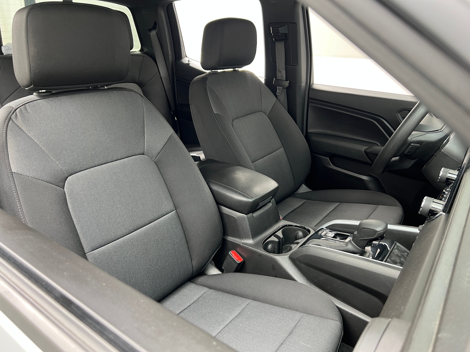 Thumbnail: 2023 Chevrolet Colorado - 2