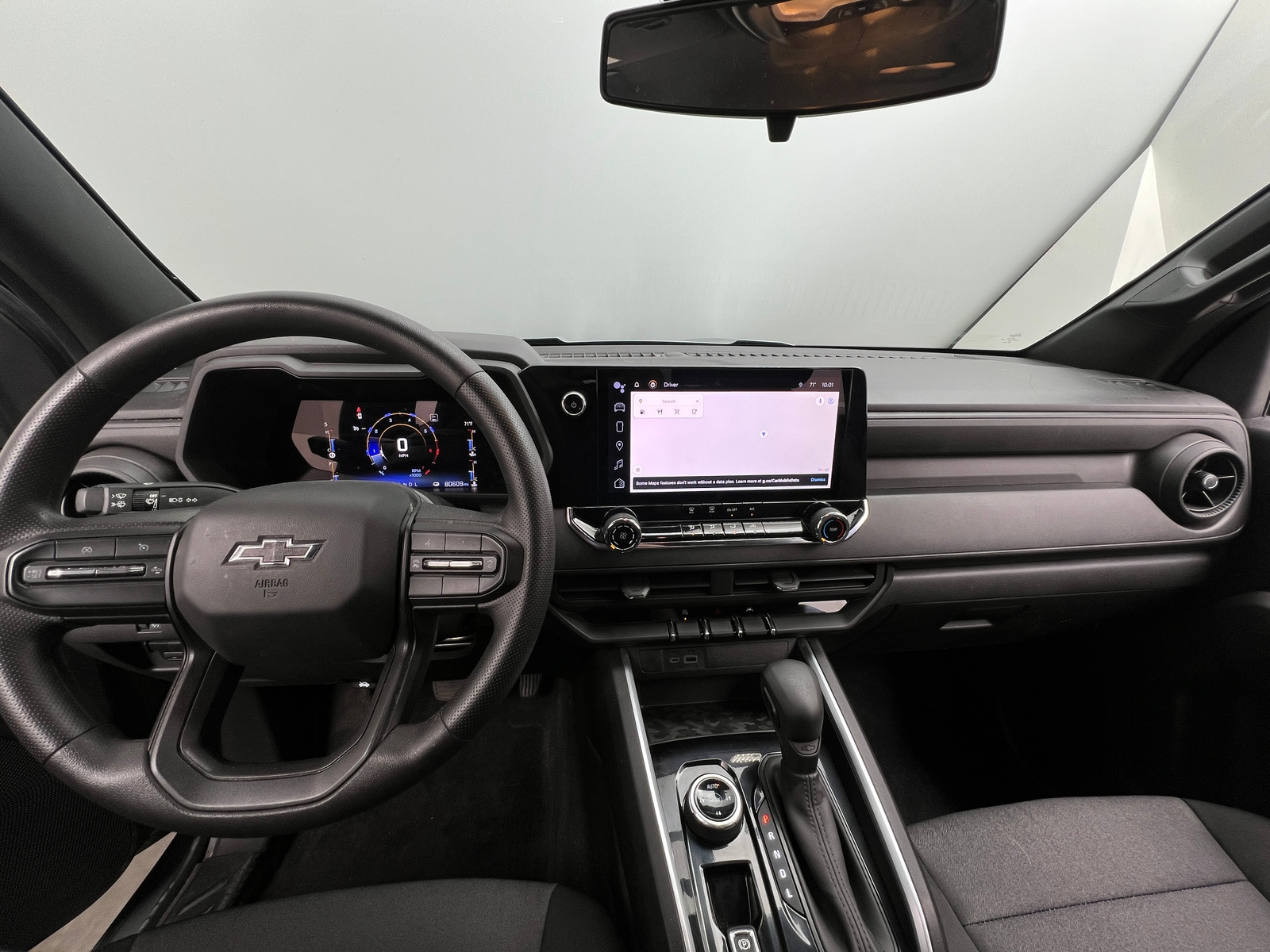 Thumbnail: 2023 Chevrolet Colorado - 3