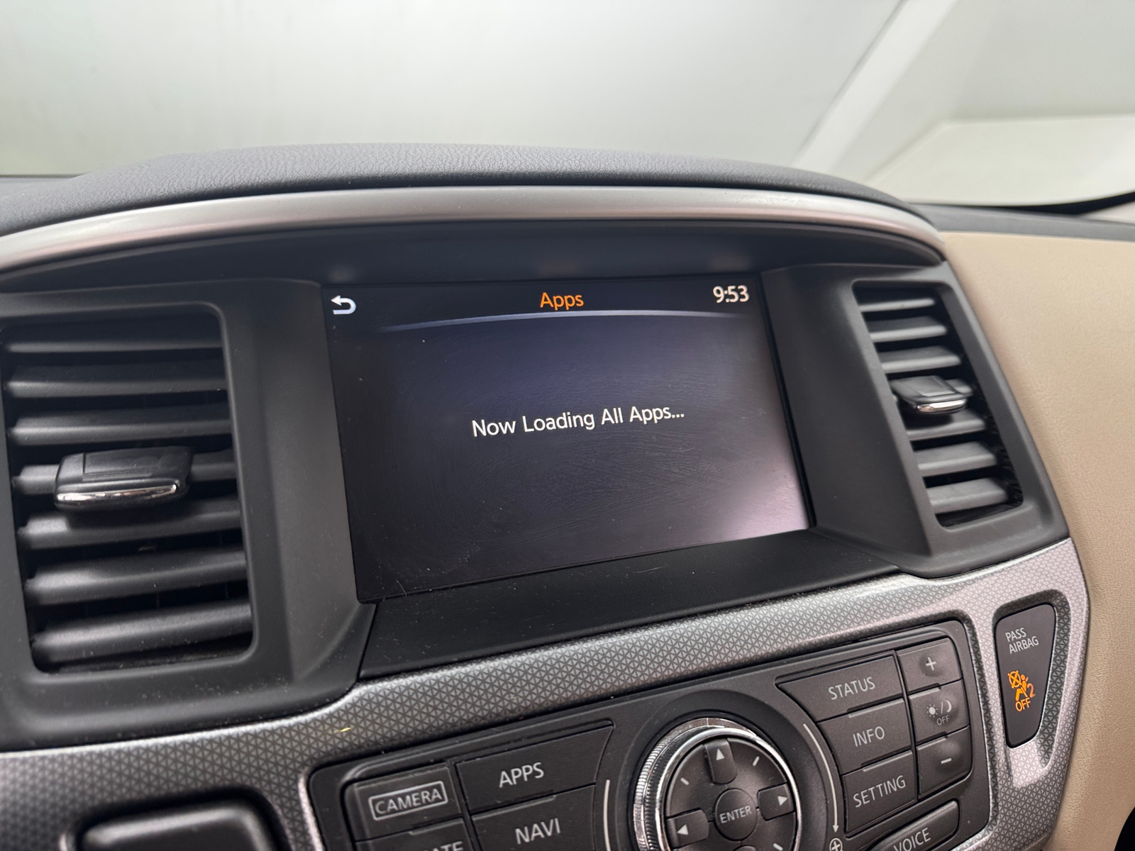 Thumbnail: 2017 Nissan Pathfinder - 3