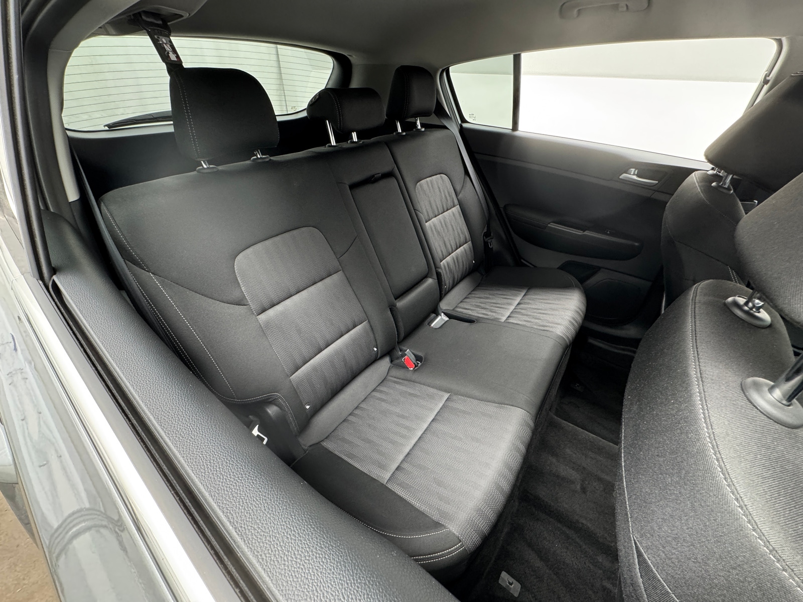 Thumbnail: 2022 Kia Sportage - 6