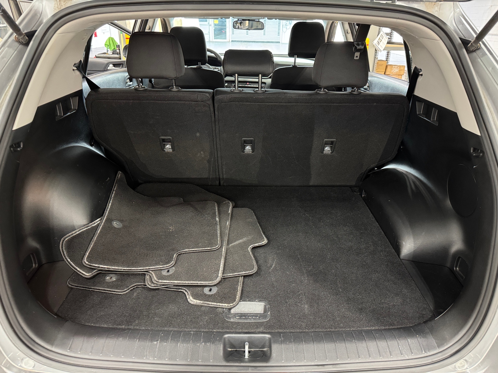 Thumbnail: 2022 Kia Sportage - 7