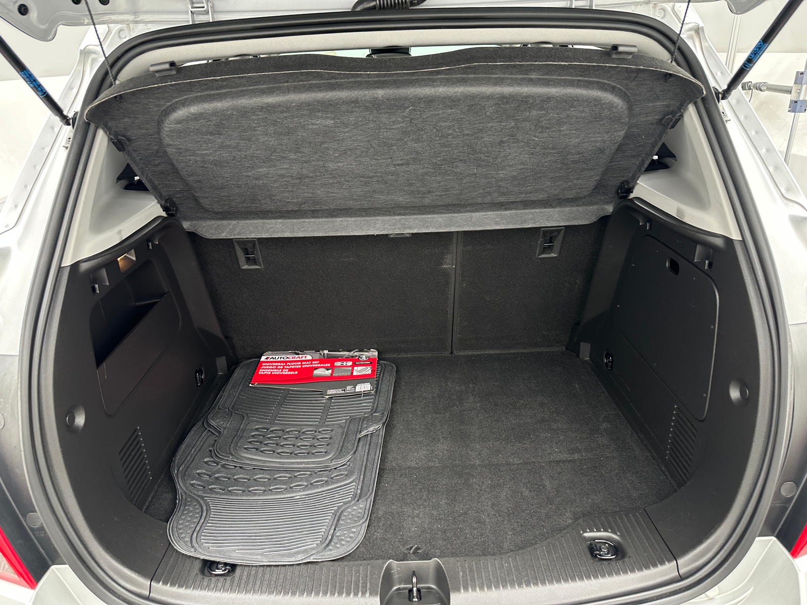 Thumbnail: 2019 Chevrolet Trax - 7