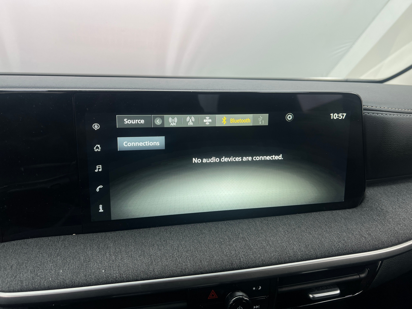 Thumbnail: 2025 Nissan Kicks - 4