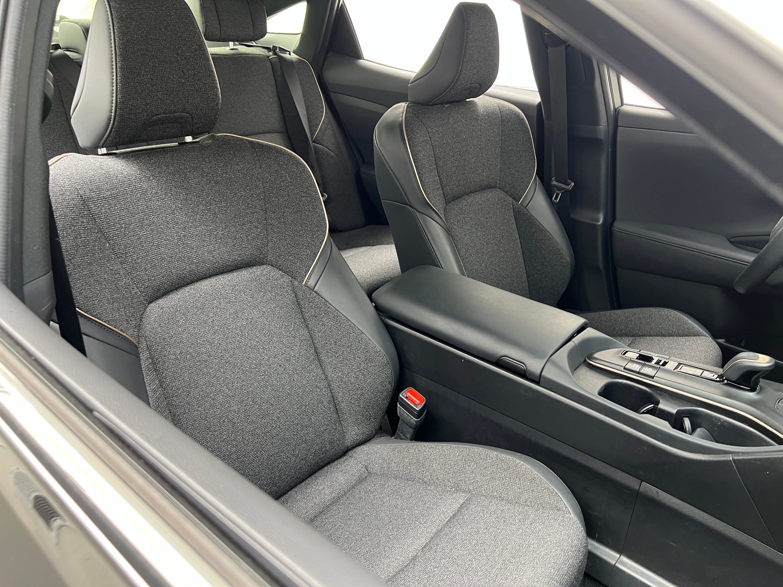 Thumbnail: 2023 Toyota Crown - 2