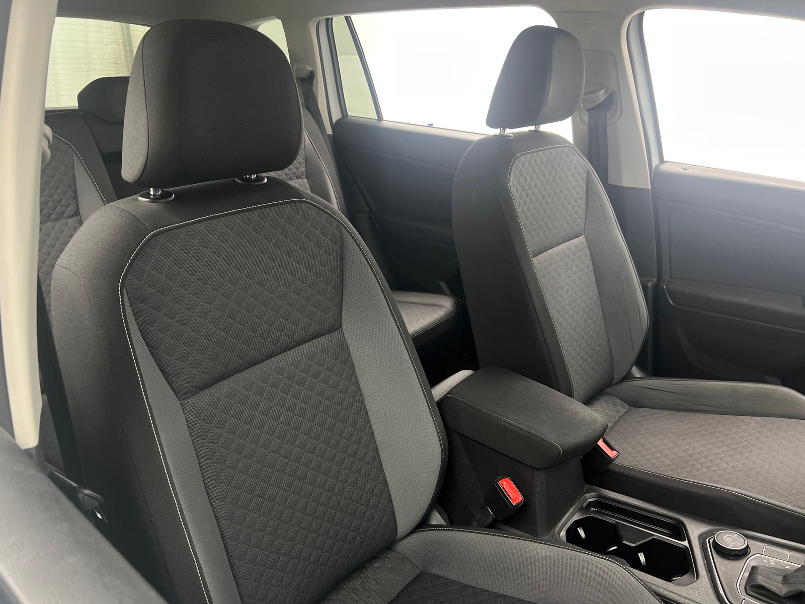 Thumbnail: 2021 Volkswagen Tiguan - 2