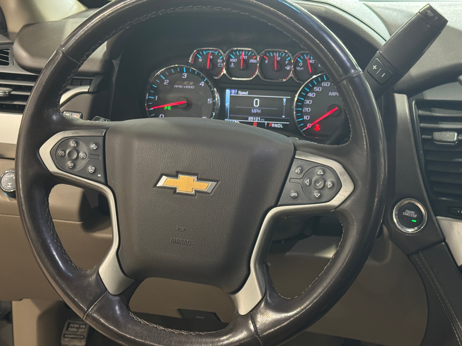 Thumbnail: 2019 Chevrolet Tahoe - 4