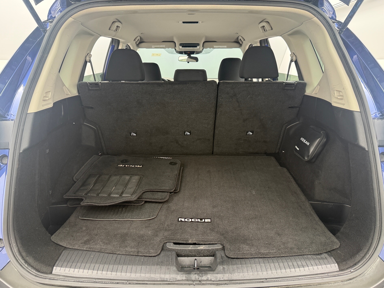 Thumbnail: 2023 Nissan Rogue - 7