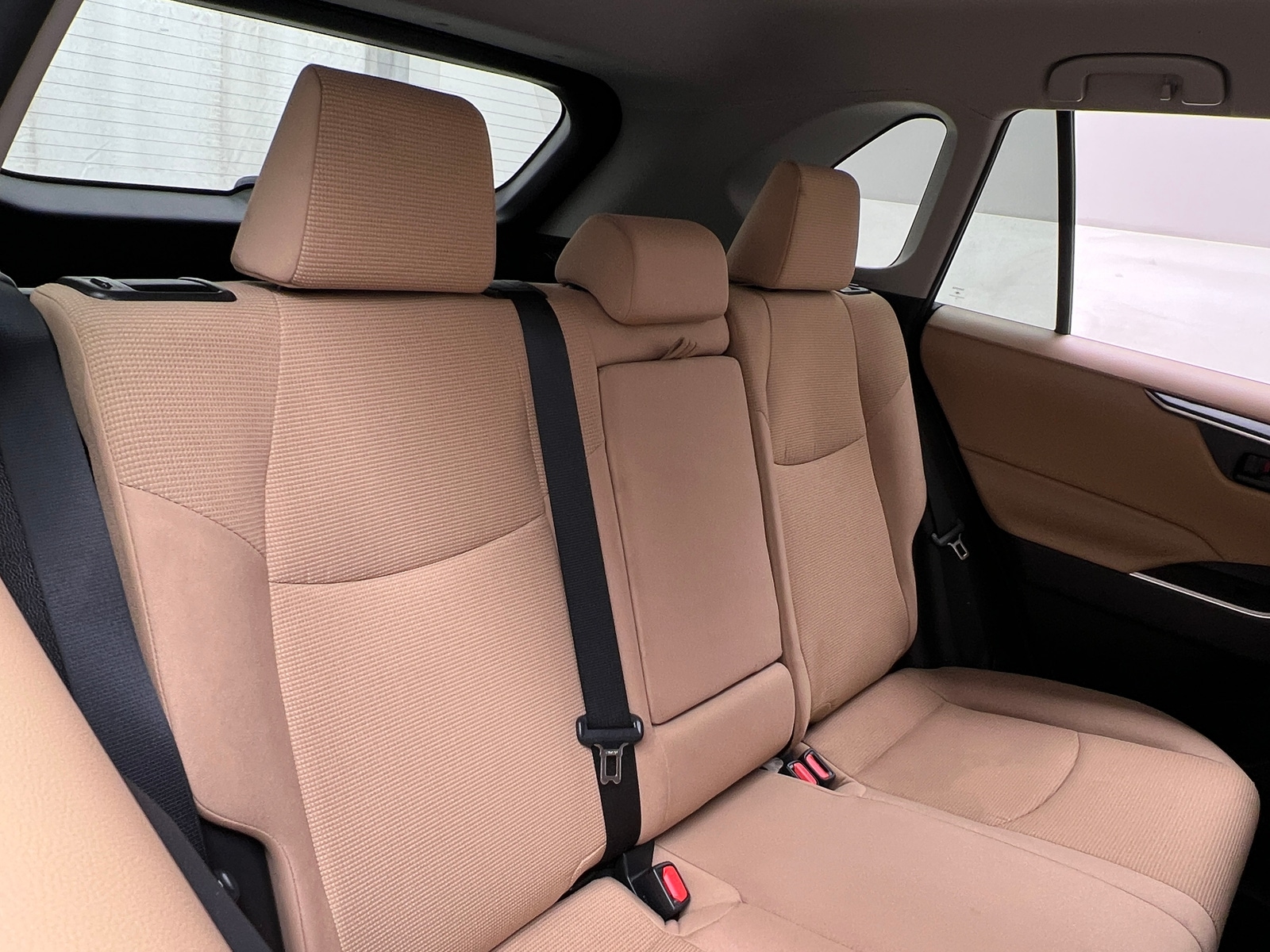 Thumbnail: 2021 Toyota RAV4 - 6