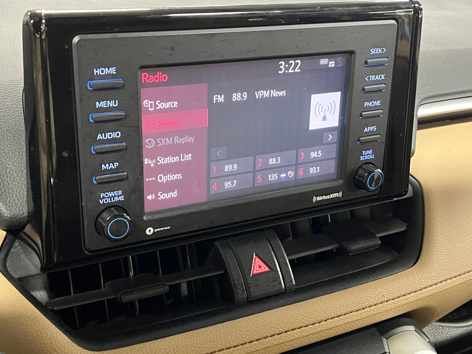 Thumbnail: 2021 Toyota RAV4 - 4