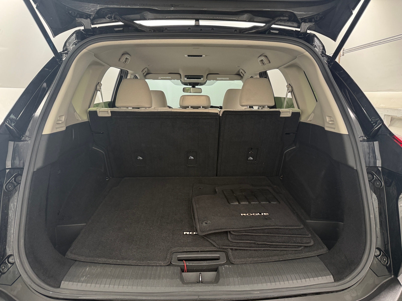 Thumbnail: 2023 Nissan Rogue - 7