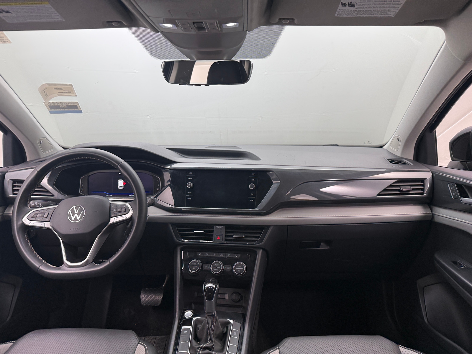 Thumbnail: 2023 Volkswagen Taos - 2