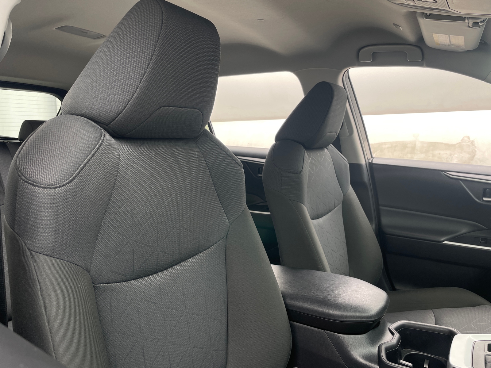 Thumbnail: 2025 Toyota RAV4 - 2