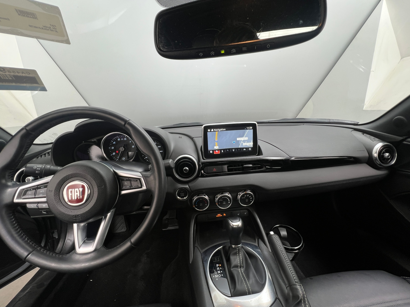 Thumbnail: 2020 Fiat 124 Spider - 3