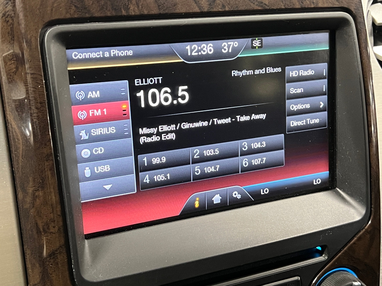 Thumbnail: 2013 Ford Econoline - 3