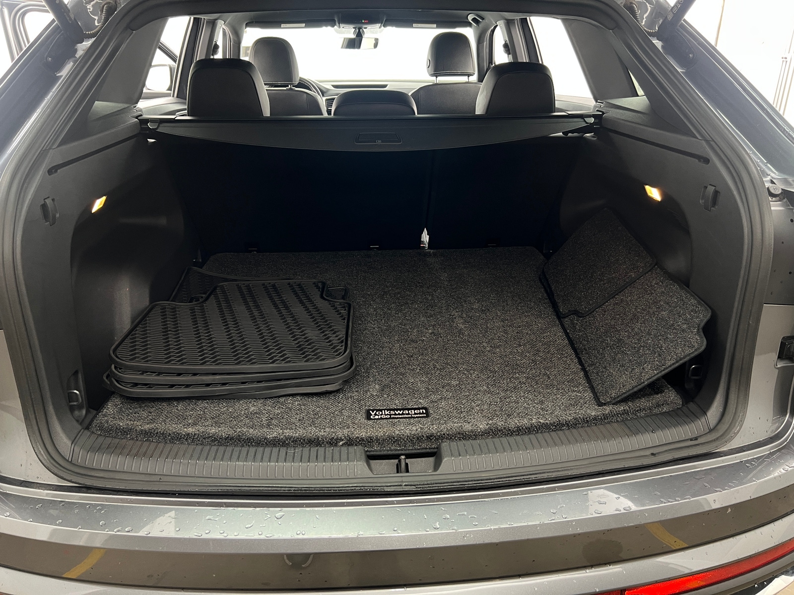 Thumbnail: 2023 Volkswagen Atlas - 6