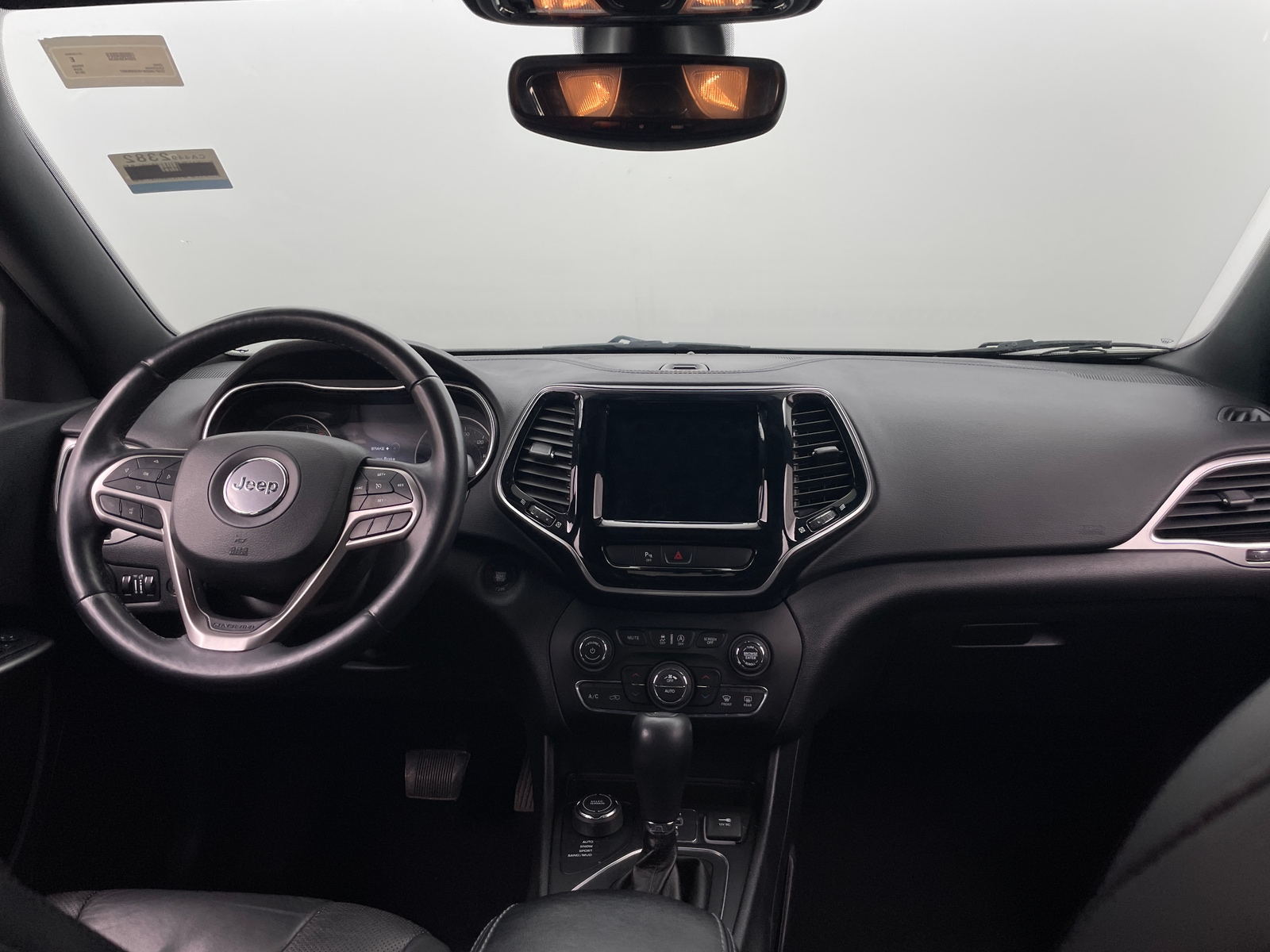 Thumbnail: 2019 Jeep Cherokee - 2