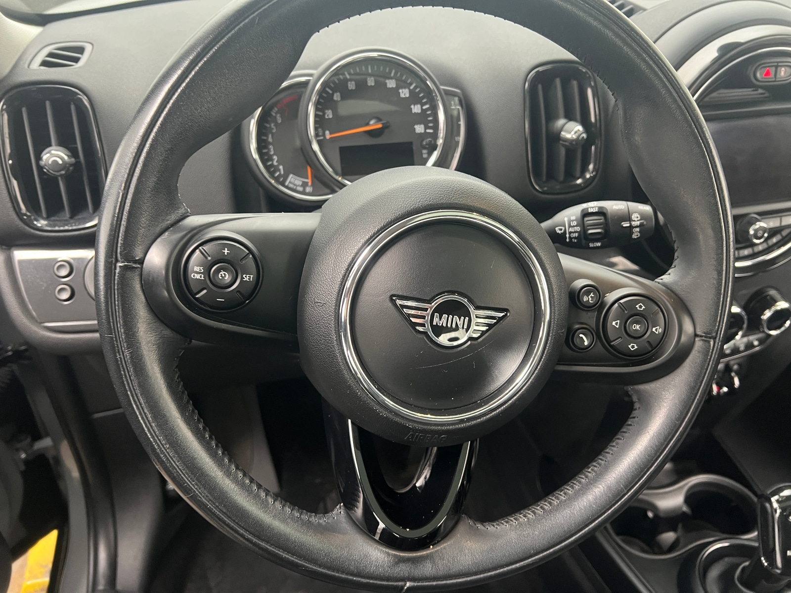 Thumbnail: 2020 MINI Cooper Countryman - 4
