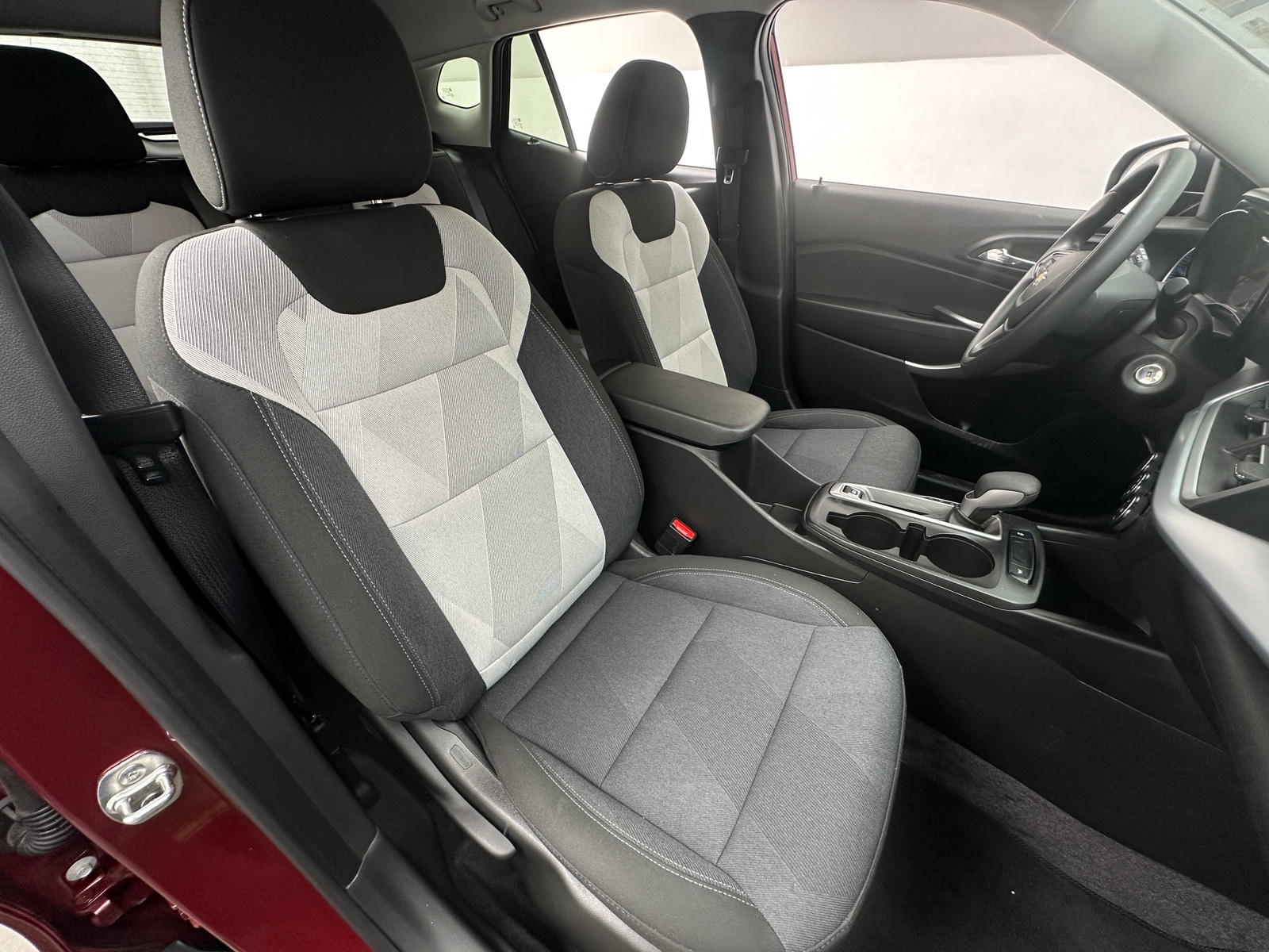 Thumbnail: 2024 Chevrolet Trax - 2