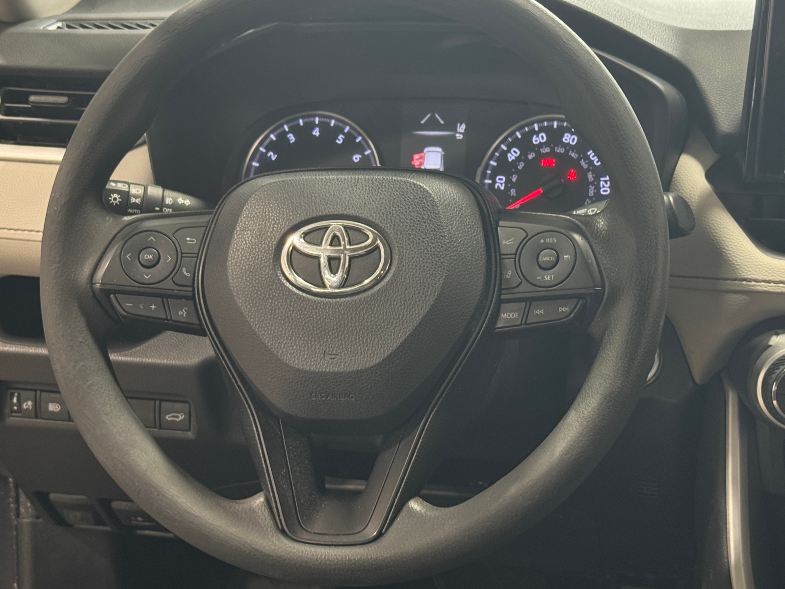 Thumbnail: 2019 Toyota RAV4 - 5