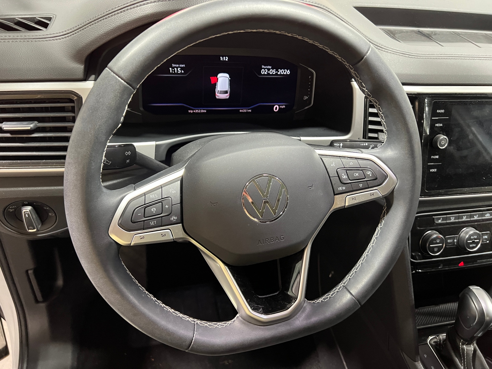 Thumbnail: 2022 Volkswagen Atlas - 4