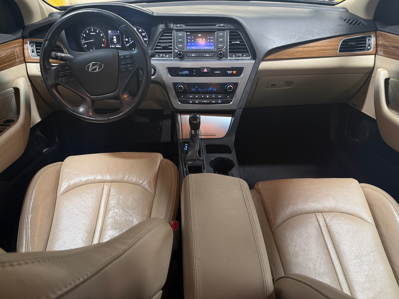 Thumbnail: 2015 Hyundai Sonata - 2