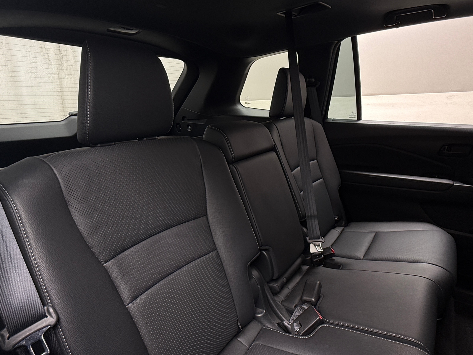 Thumbnail: 2023 Honda Passport - 5