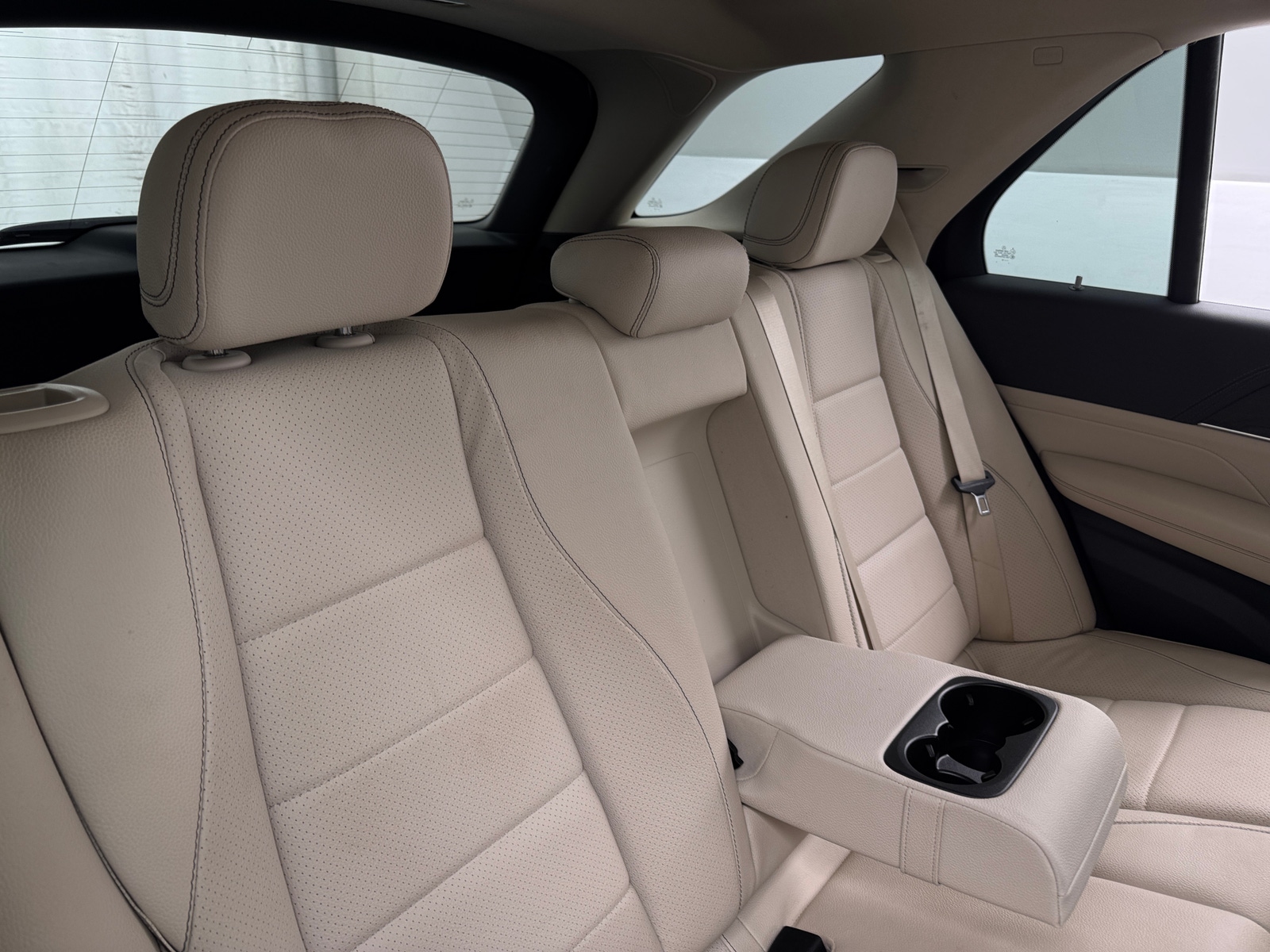 Thumbnail: 2020 Mercedes-Benz GLE - 6