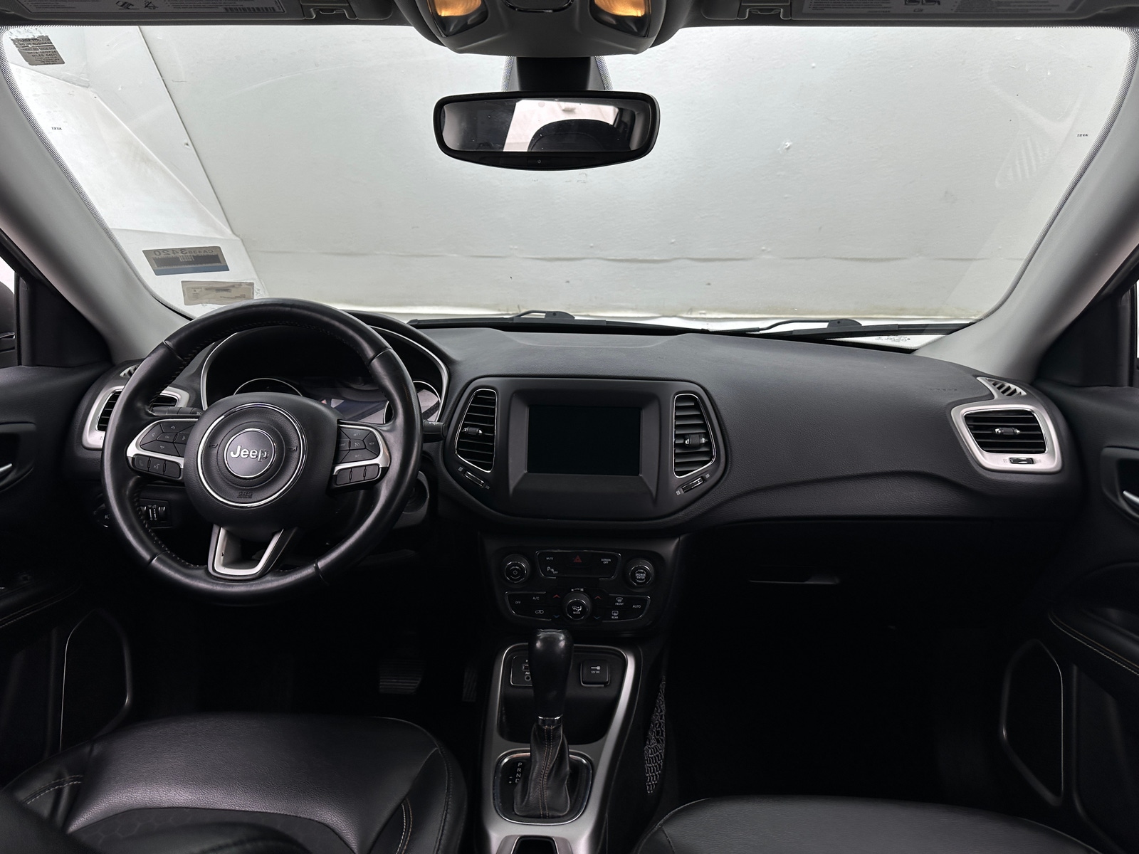 Thumbnail: 2019 Jeep Compass - 3