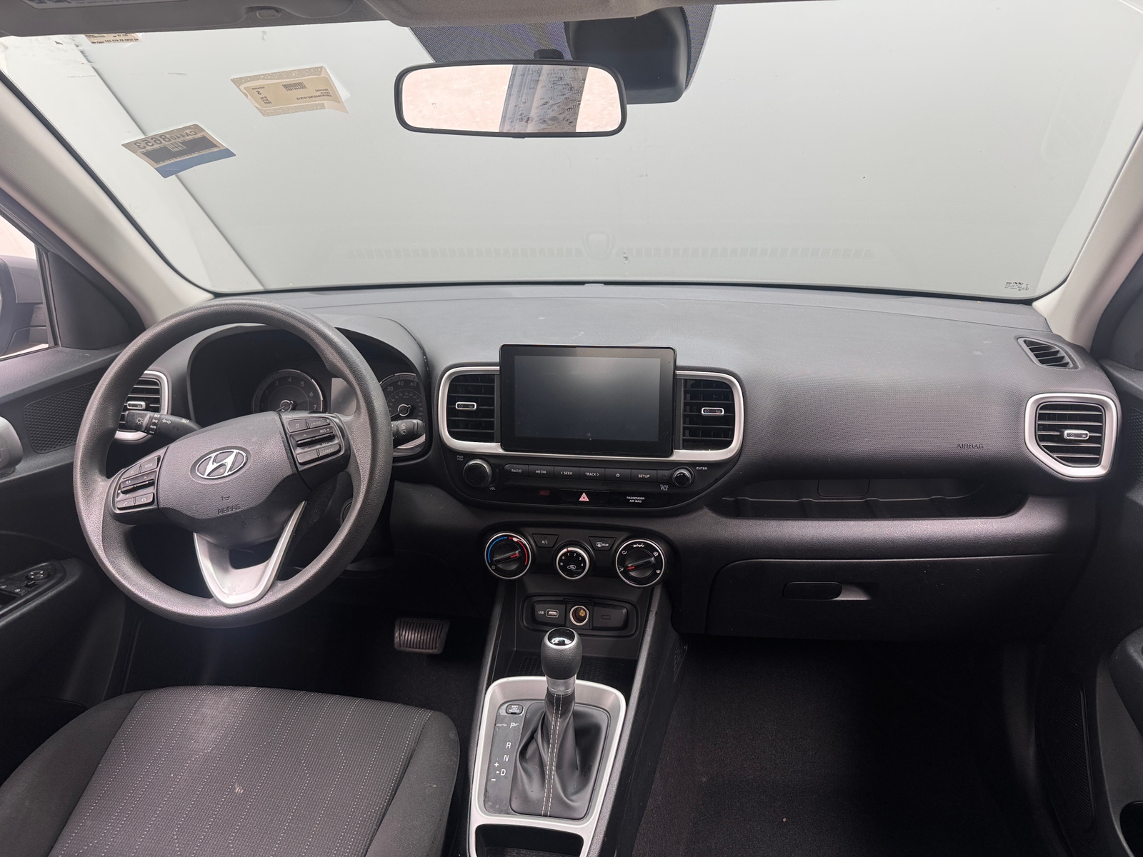 Thumbnail: 2022 Hyundai Venue - 3