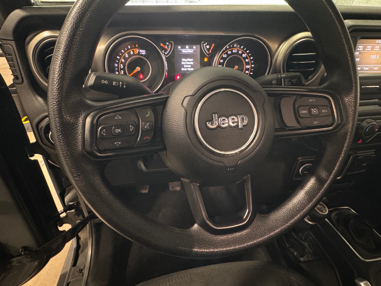 Thumbnail: 2020 Jeep Wrangler - 5