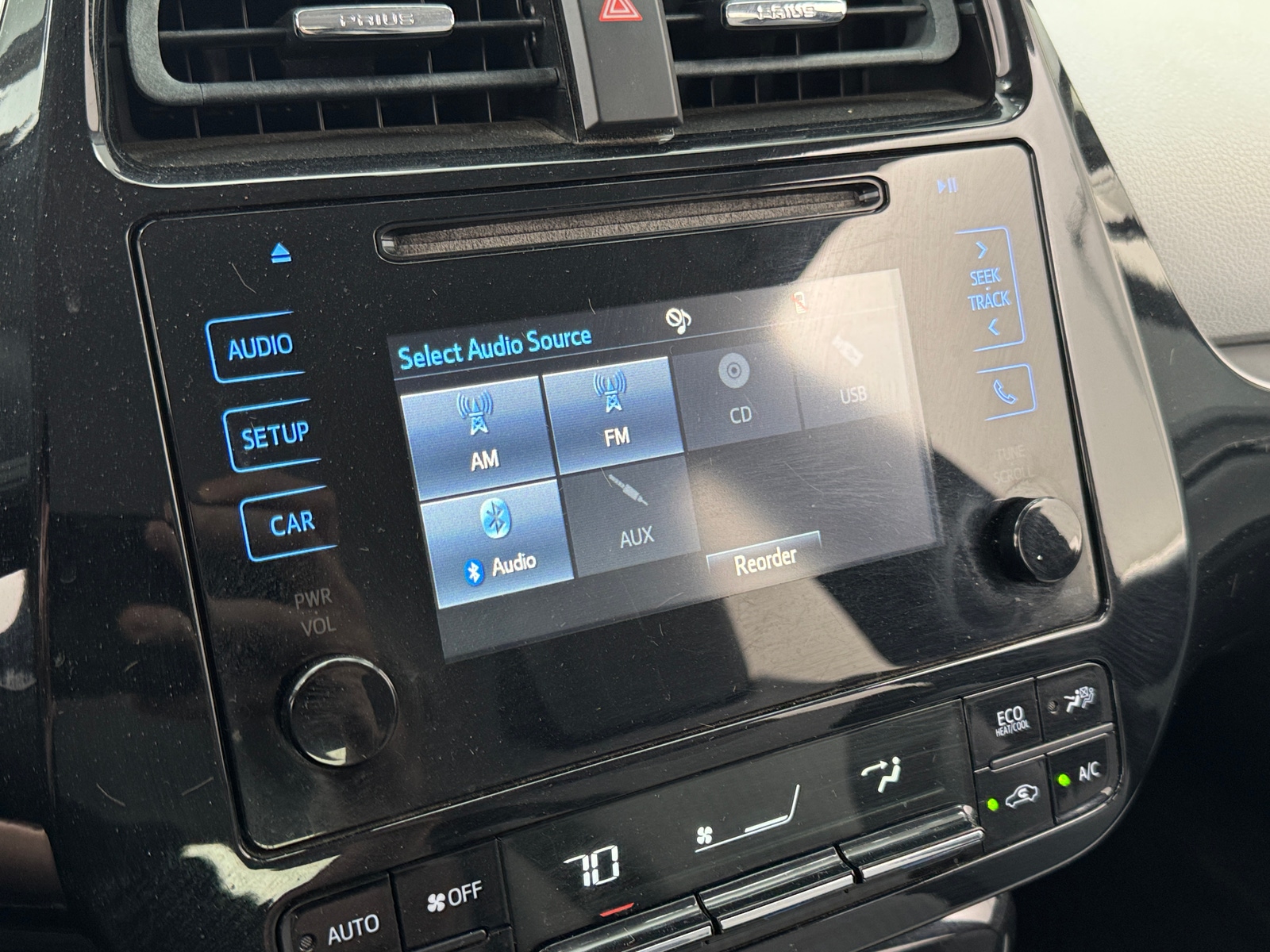 Thumbnail: 2017 Toyota Prius - 4