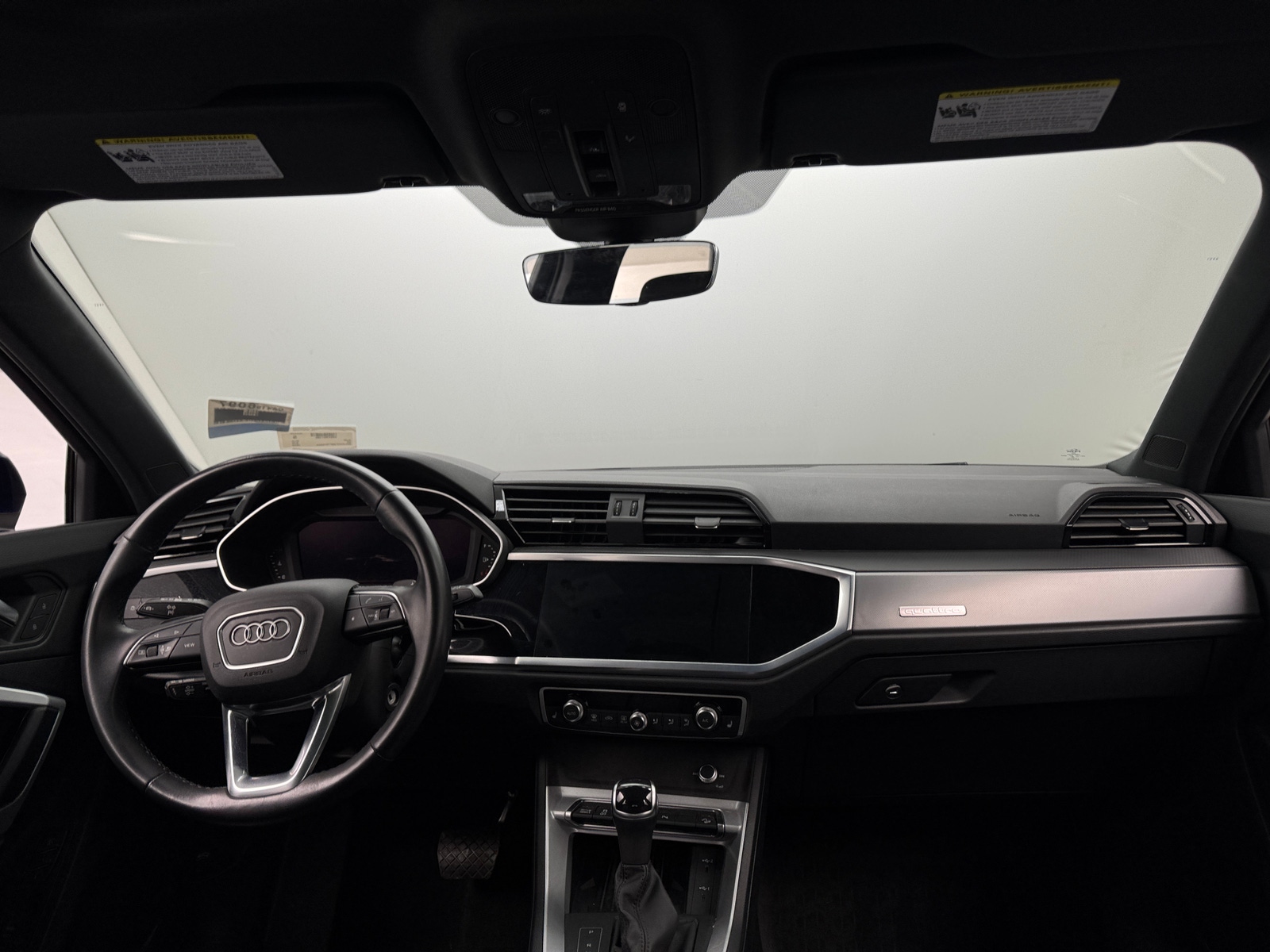 Thumbnail: 2023 Audi Q3 - 2