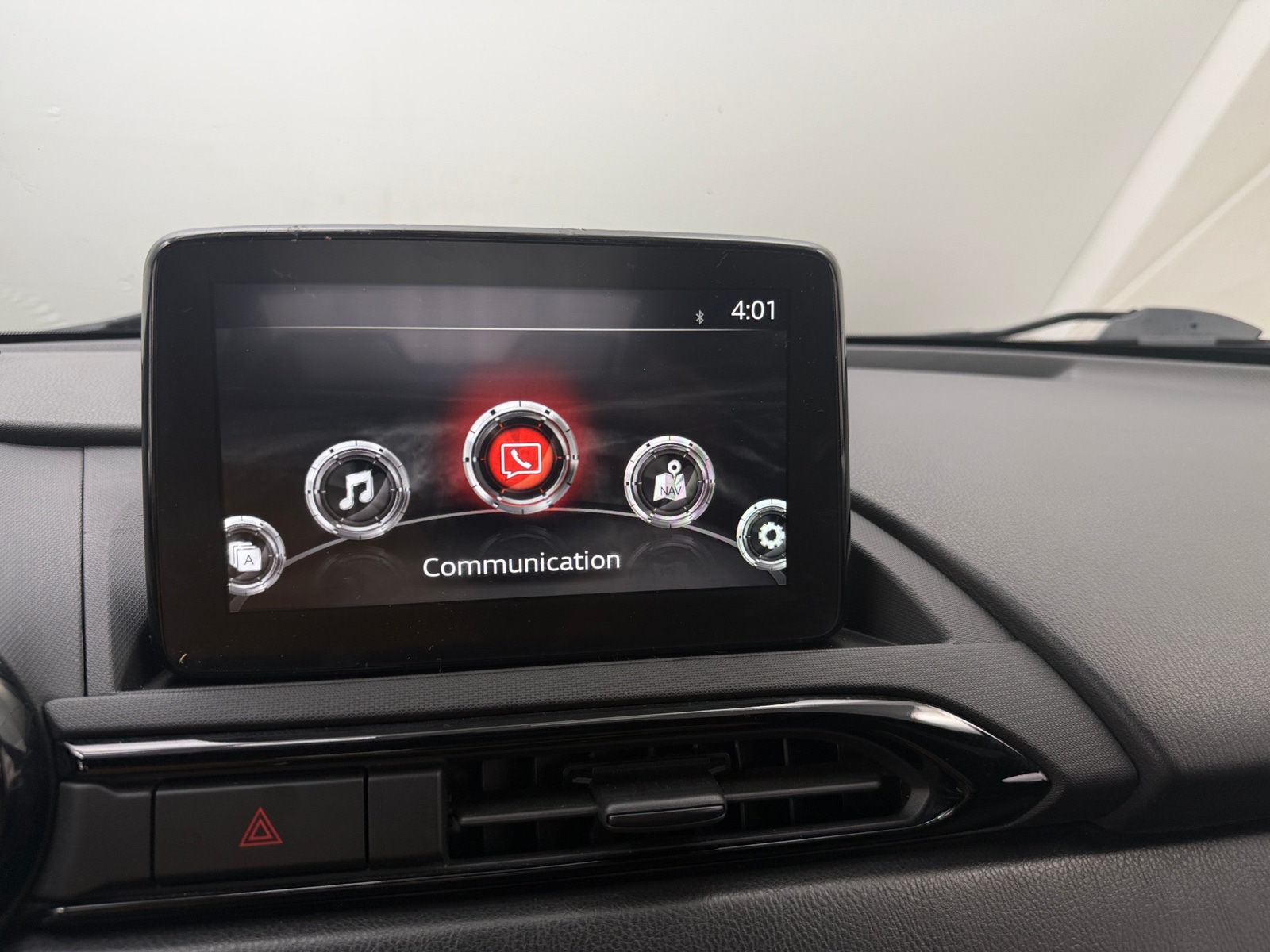 Thumbnail: 2016 Mazda MX-5 Miata - 4