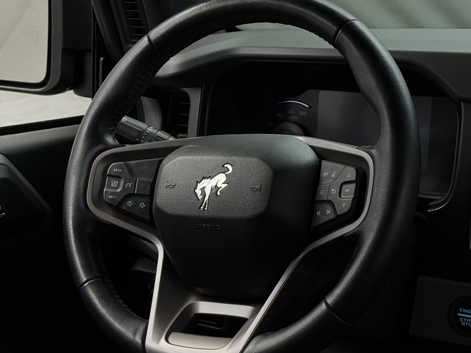 Thumbnail: 2022 Ford Bronco - 5