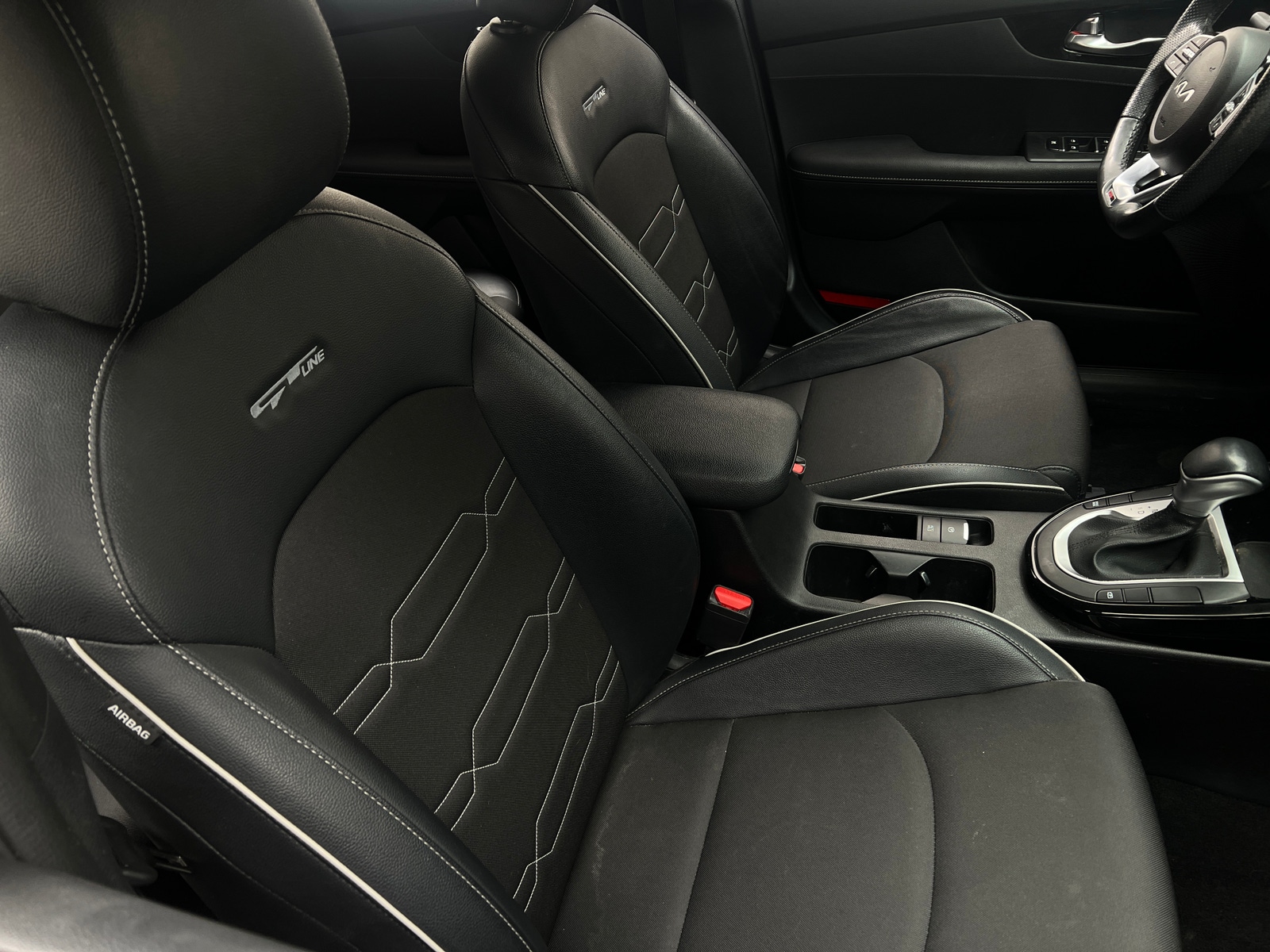 Thumbnail: 2023 Kia Forte - 2